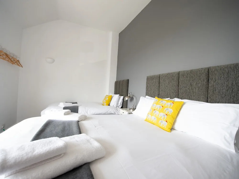 Glan Neigr Apart-Hotel by Guestz