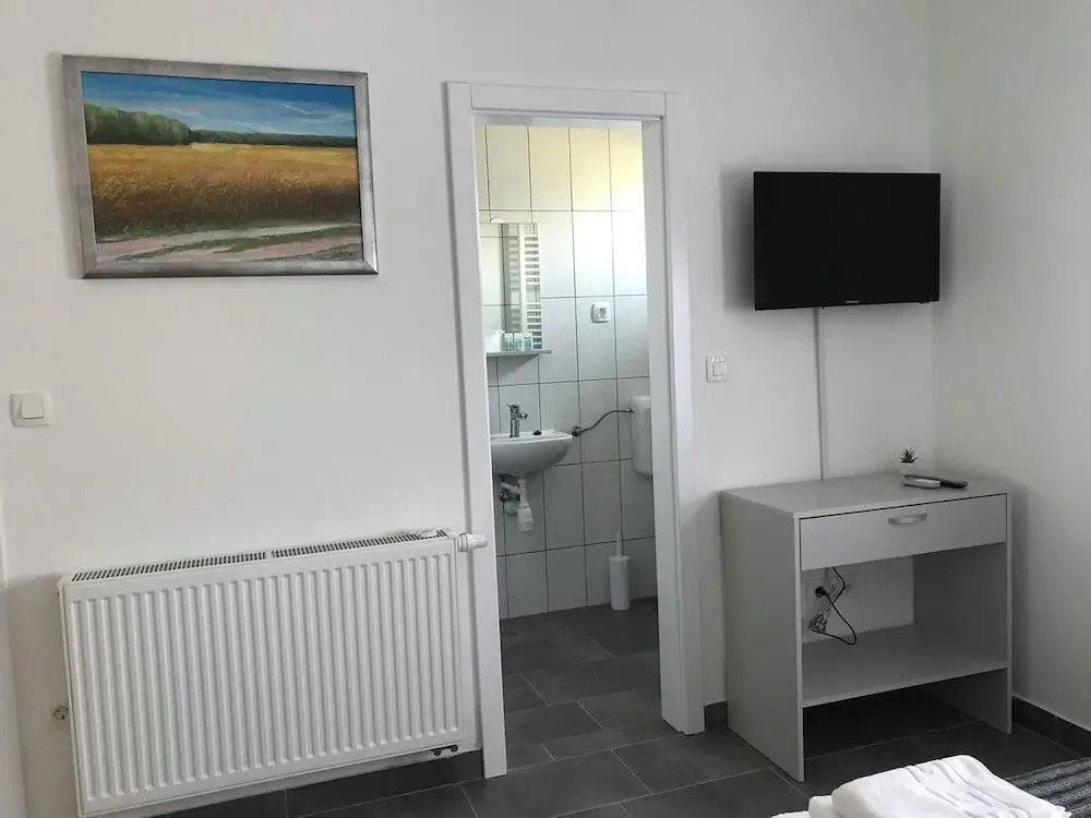 Filipovic rent a car & apartments