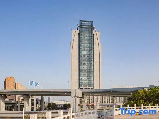 Starway Hotel (Wuhan Optics Valley baidu edifice)