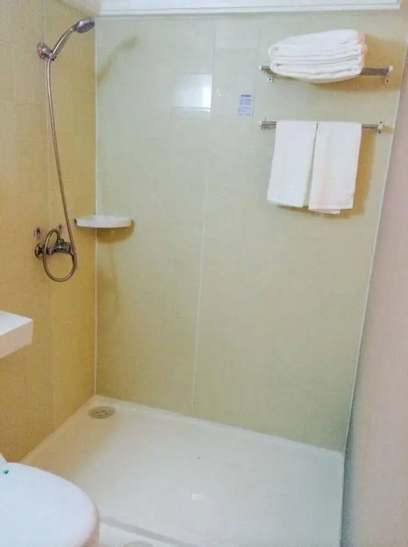 Jiawang Family Apartment Hotel(佳旺家·公寓酒店)