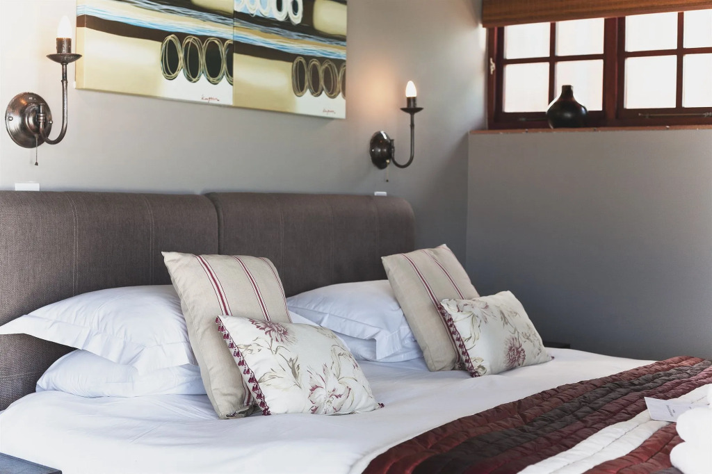 Dolphin Dunes Guesthouse