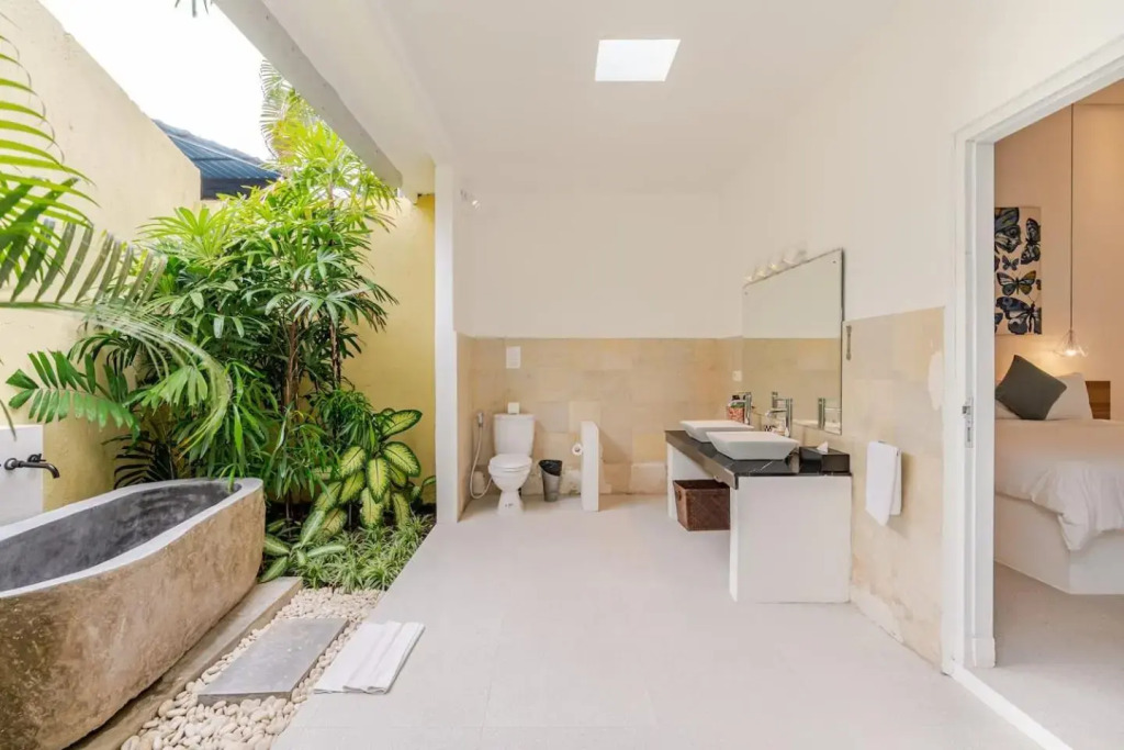 Villa Sitara, Sitara Villa Group
