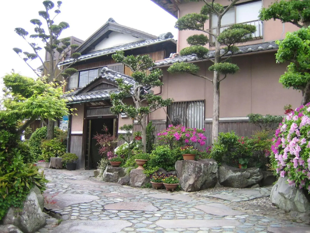 Ryugukan