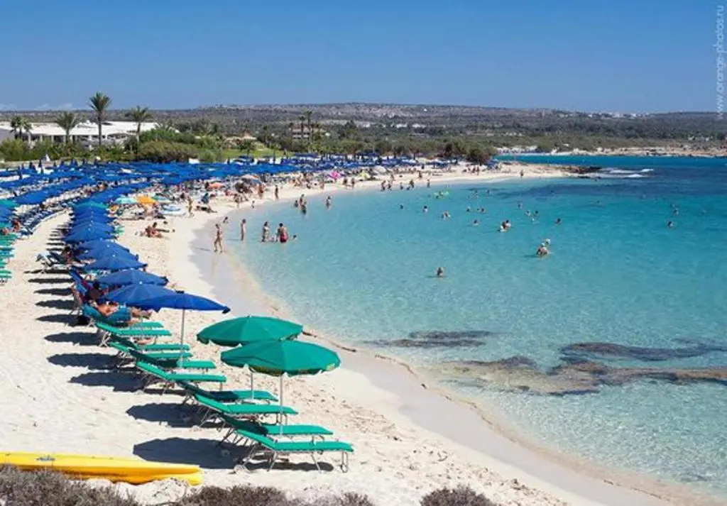 Liopetri 2-bed Apt, Sleeps 6, Pool, 10min to Beach