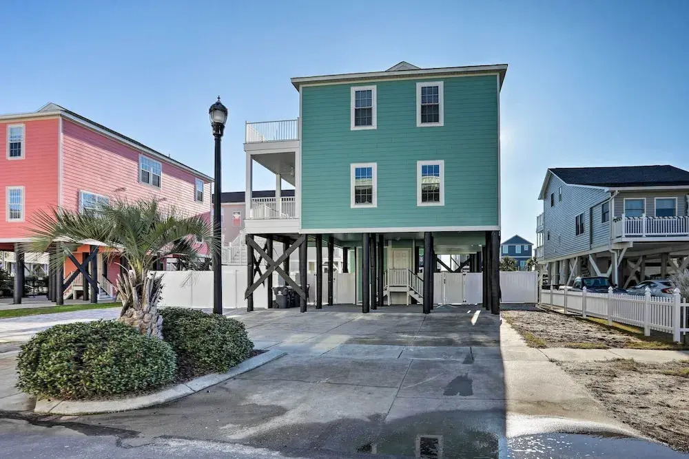 Spacious Murrells Inlet Hub w/ Pool, Walk to Shore
