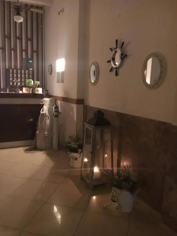 Hotel12