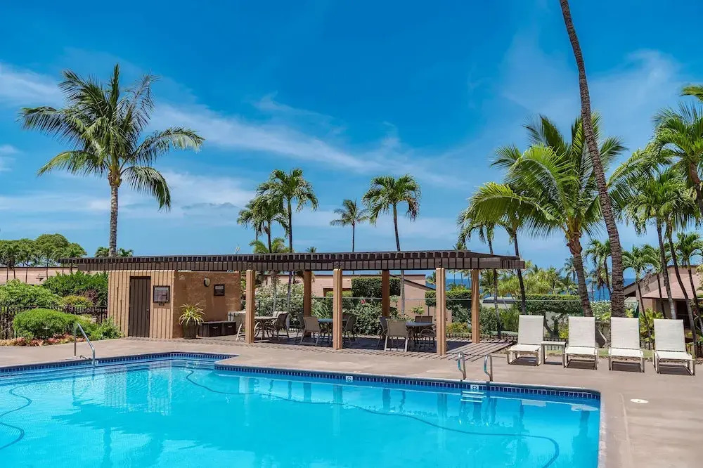 Wailea Ekahi 20J - Secluded Garden Oasis Surrounded by Trees & Tropical Blooms