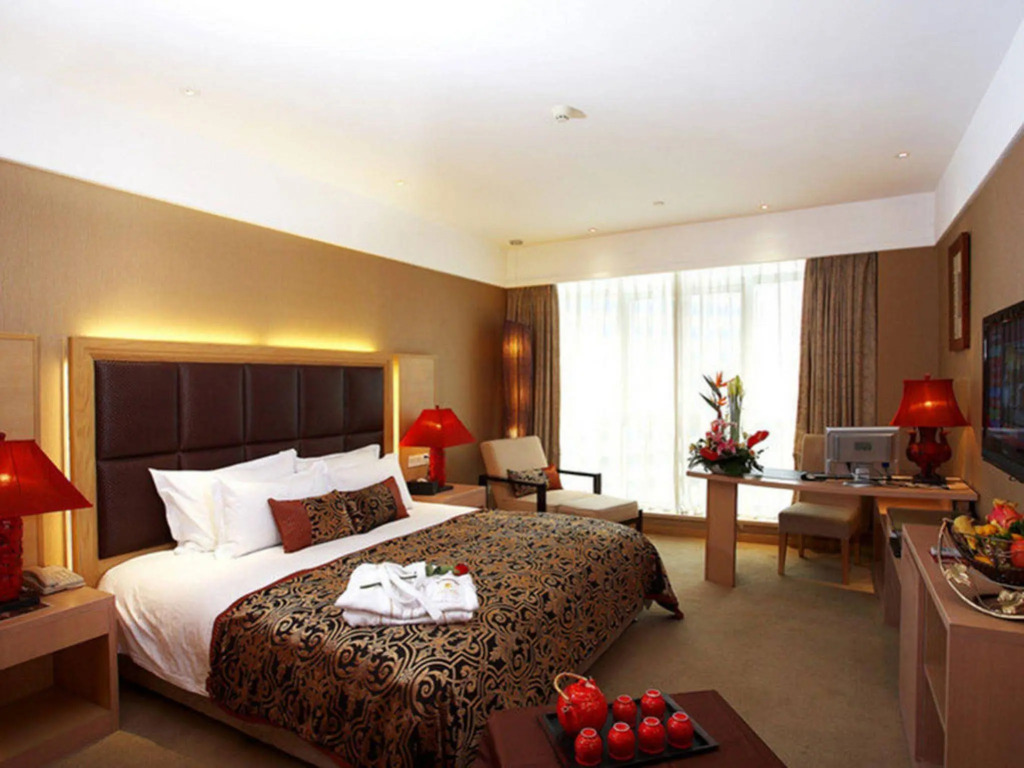 Yiwu Bali Plaza Hotel