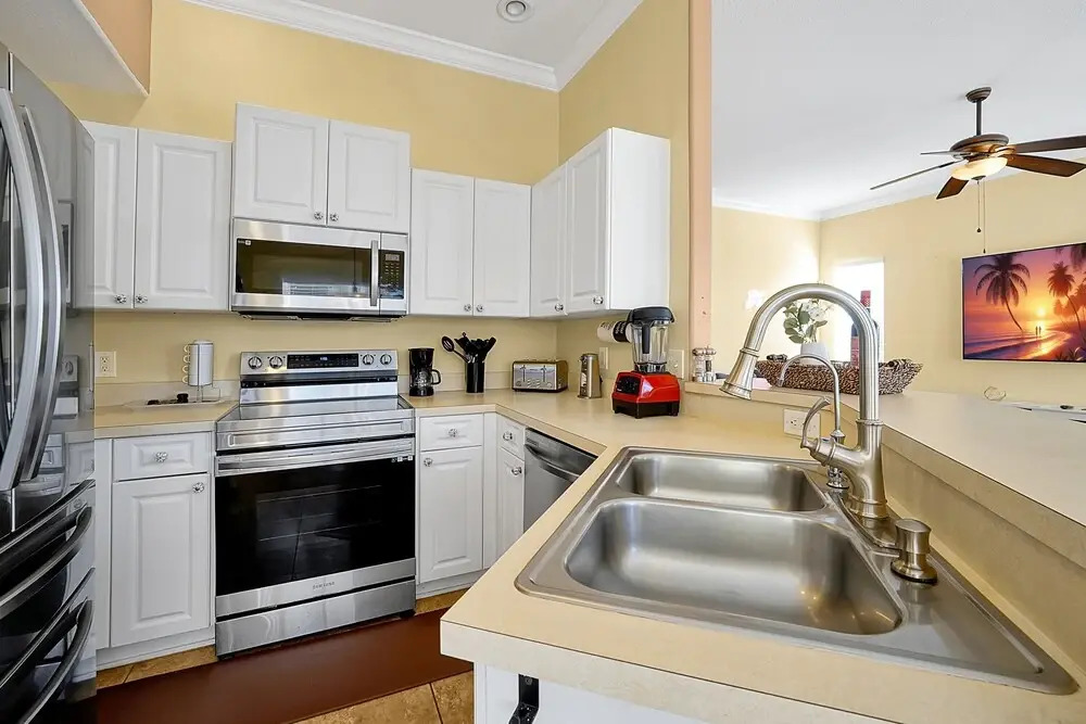 Tuscan Hills Home Private Pool, Game Room& Near Disney