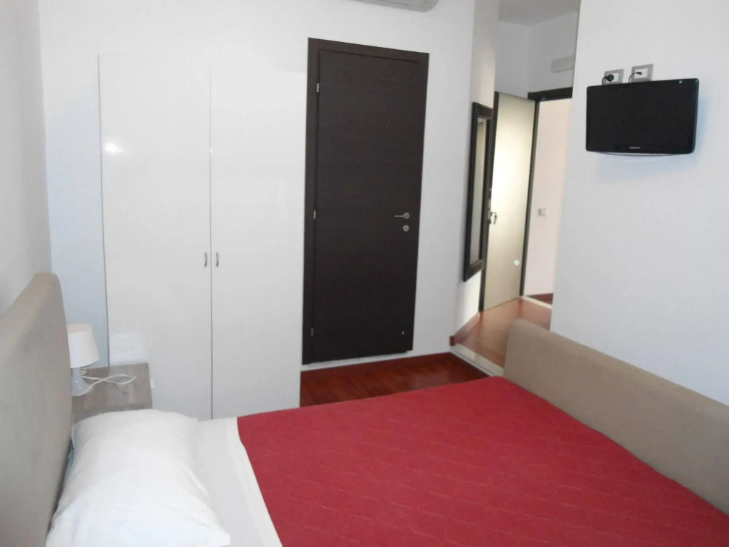 Sollevante Guest House