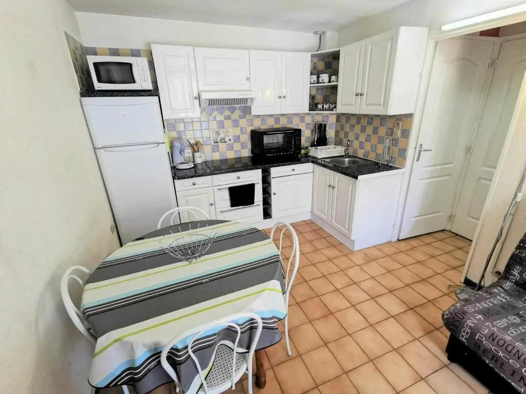 Résidence GRANDE BLEUE - 2 Pièces pour 4 Personnes 34
