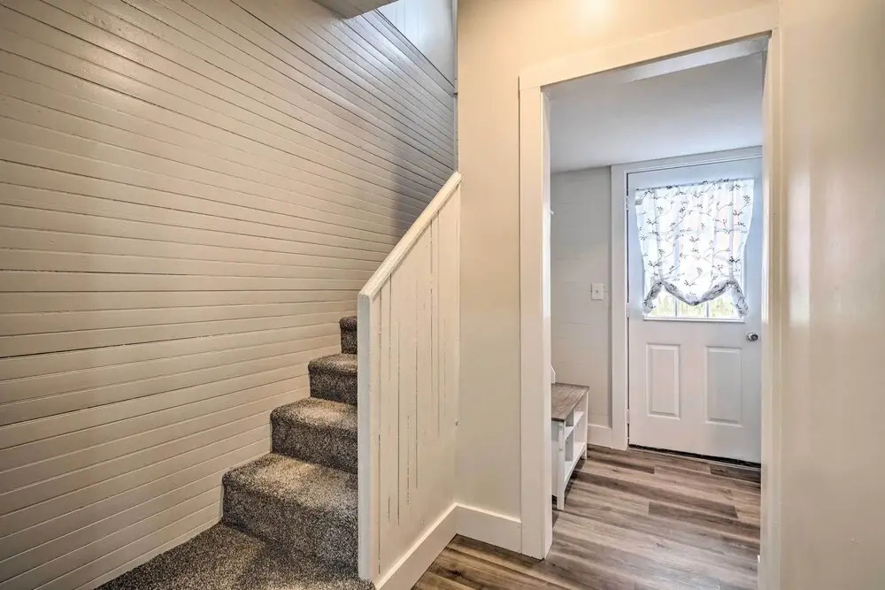 Dog-friendly Downtown Auburn Vacation Rental!