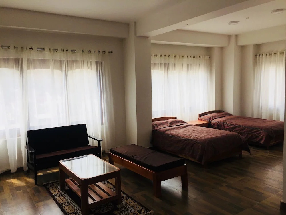 Choni Apartment
