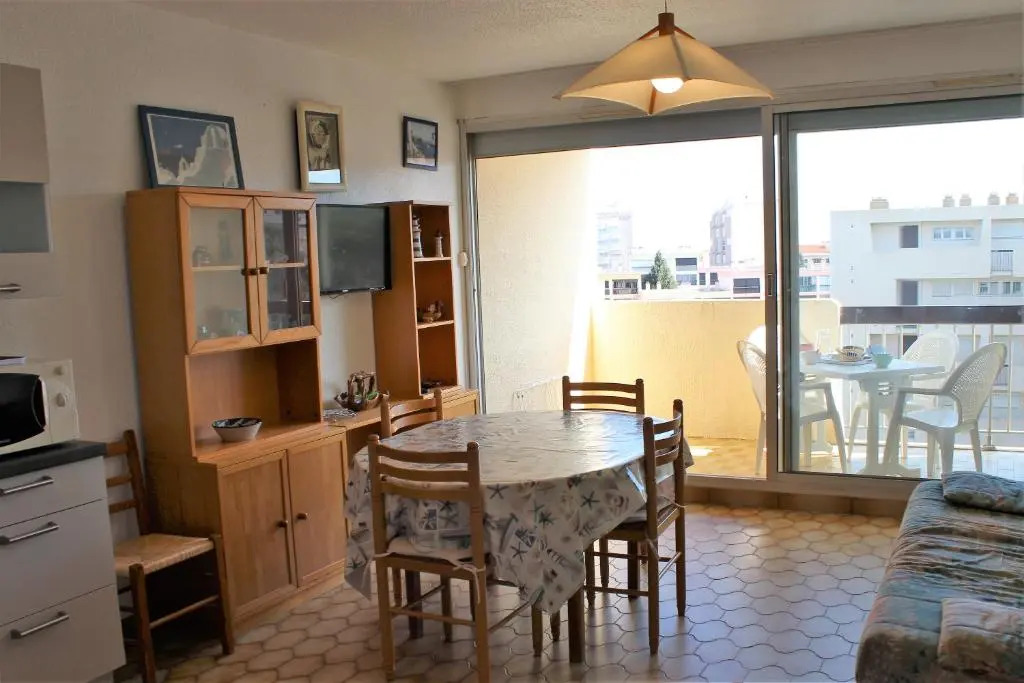 Entre le port et le secteur Maillol spacieux T3 tout confort - 6CAL503