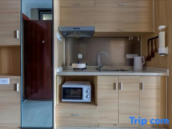 Yangzhou Xianyun Light Luxury Homestay