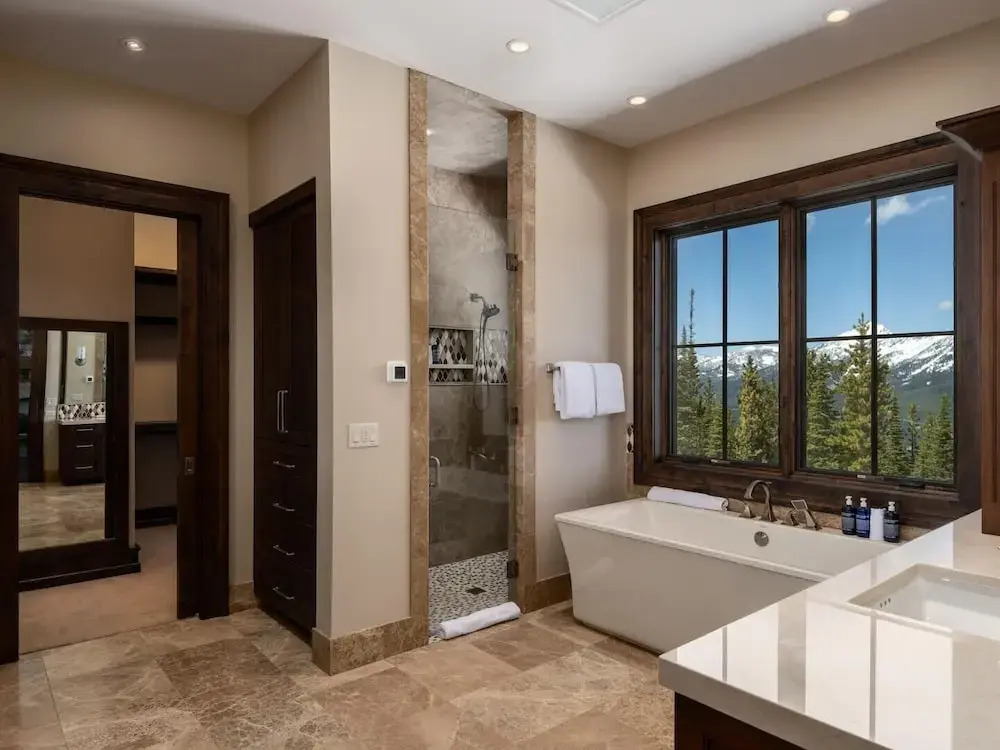 7 Renegade Rd 6 Bedroom Home by Moonlight Basin Lodging