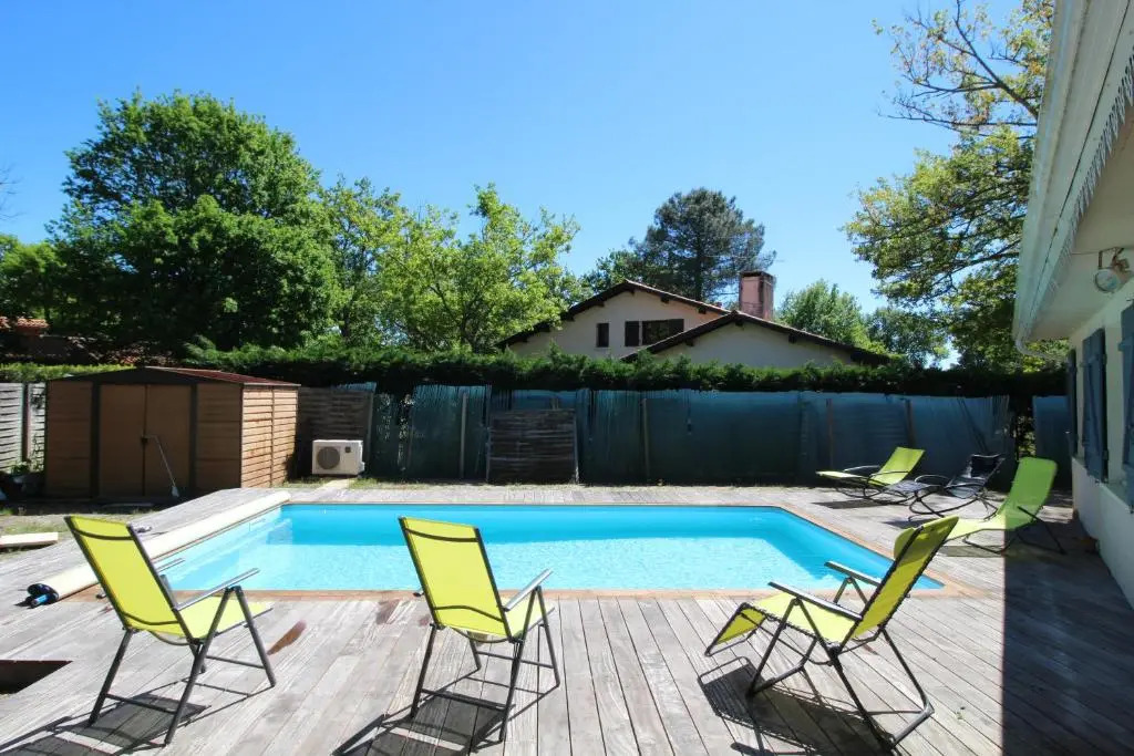 Maison 4 chambres avec piscine