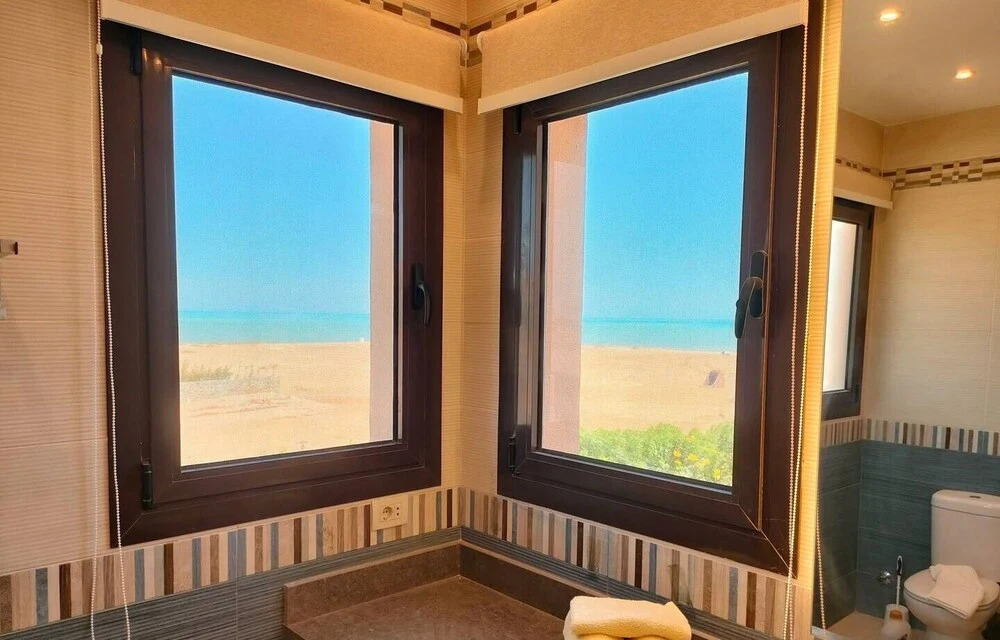 luxury half villa sea view team