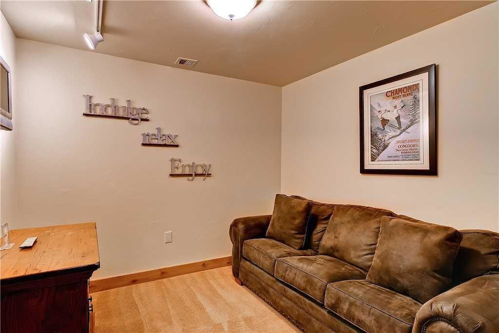 4203 Aspen Lodge, Trappeur's Crossing Apartment 3