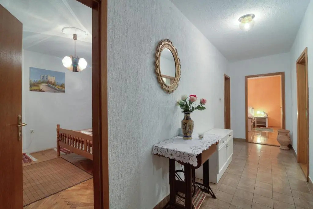 Apartment Lea