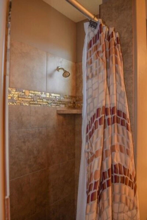 David and Margo Merrill - 3 Br Home