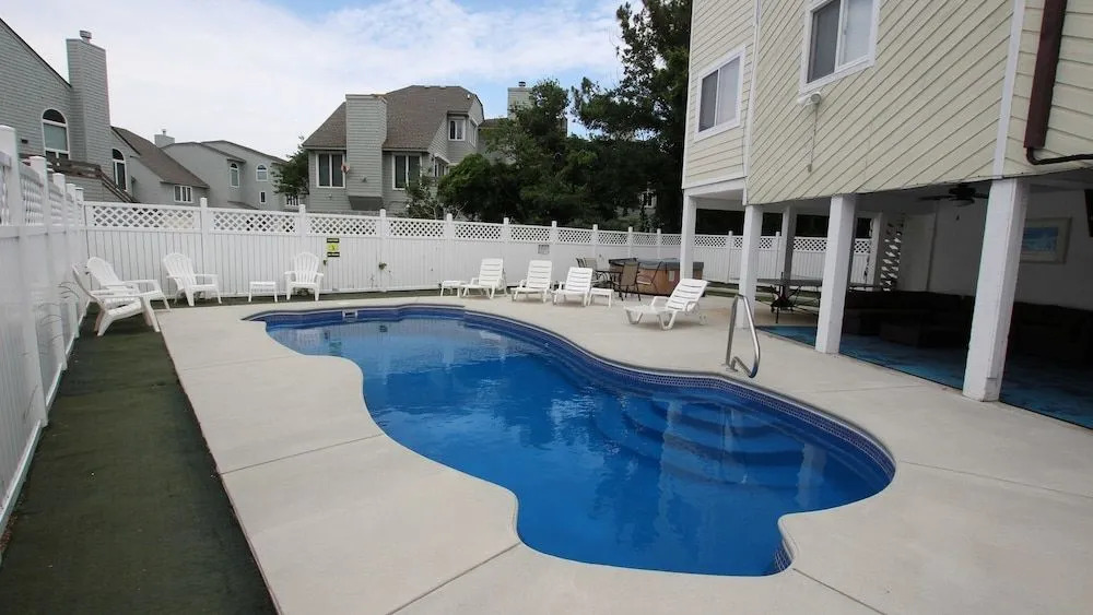 Newmania - 5 Br Home