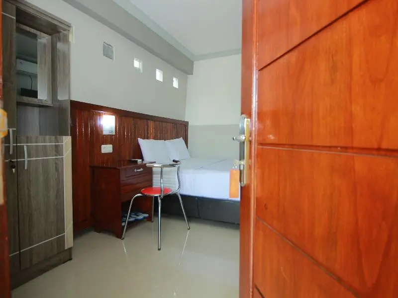 OYO 739 Guest House Si Kancil