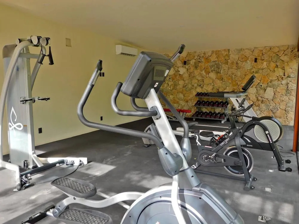 Roomy Apt With Private Terrace - Amazing Amenities
