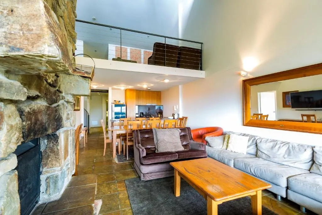 Alpine Woodsmoke Apartments