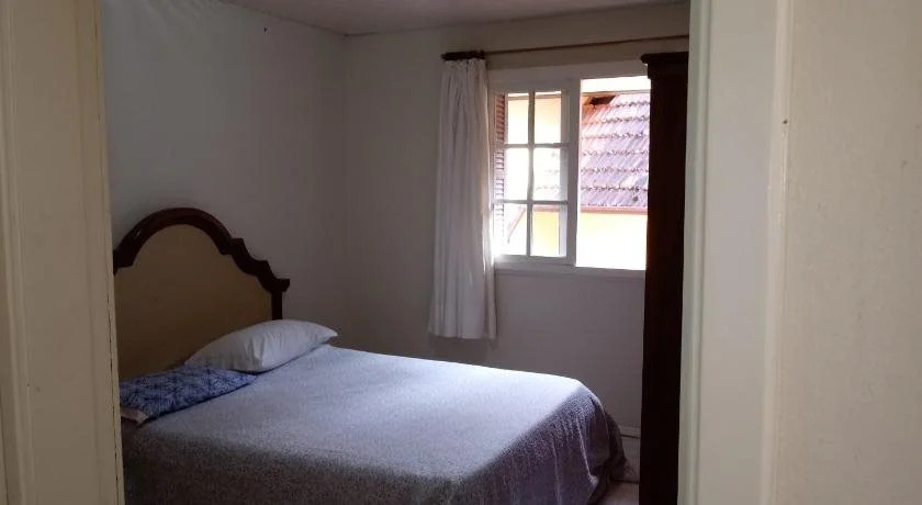 Pop Hostel