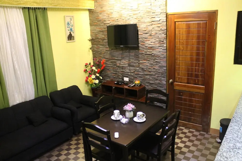 Kojie Guest House