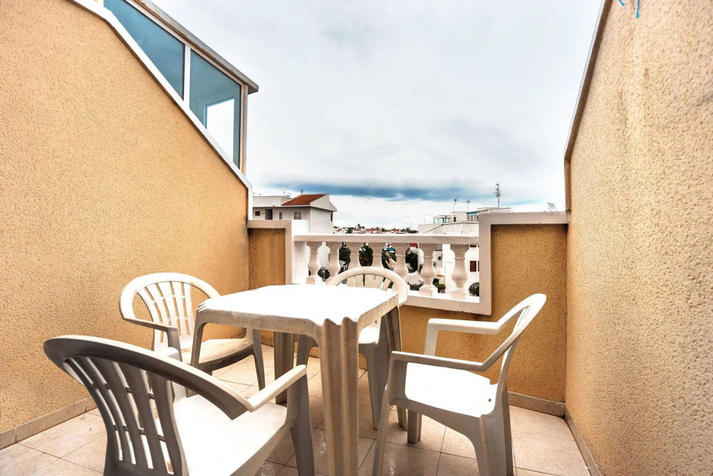 Espanhouse Manuel Galian 50