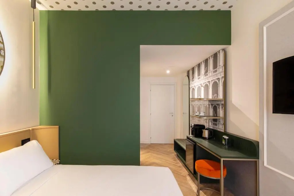 Отель B&B Milano Duomo Velasca