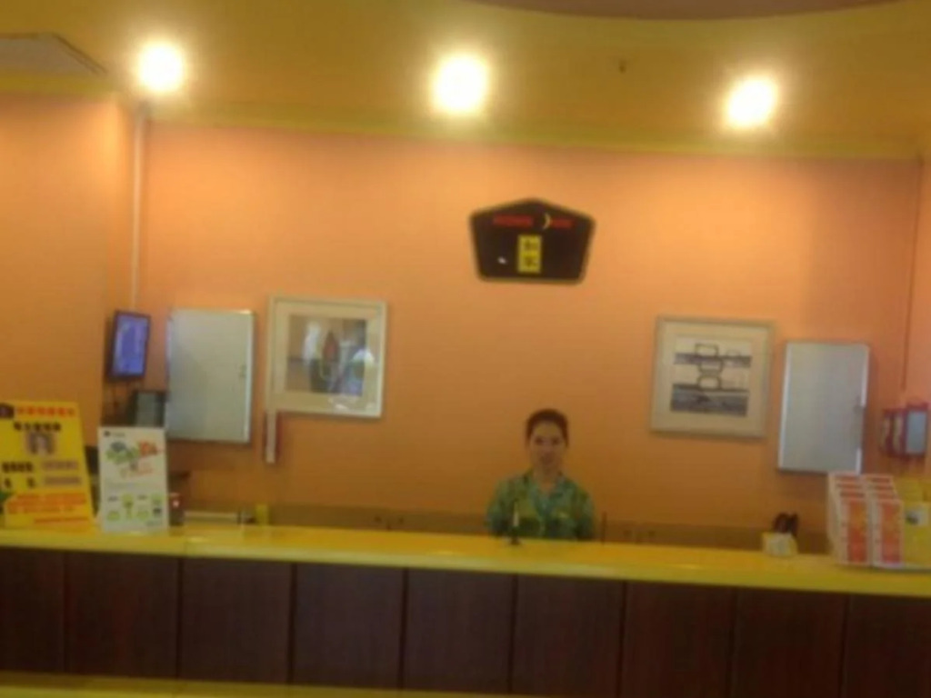 Home Inn Shenzhen Dongmen Hubei Subway Branch