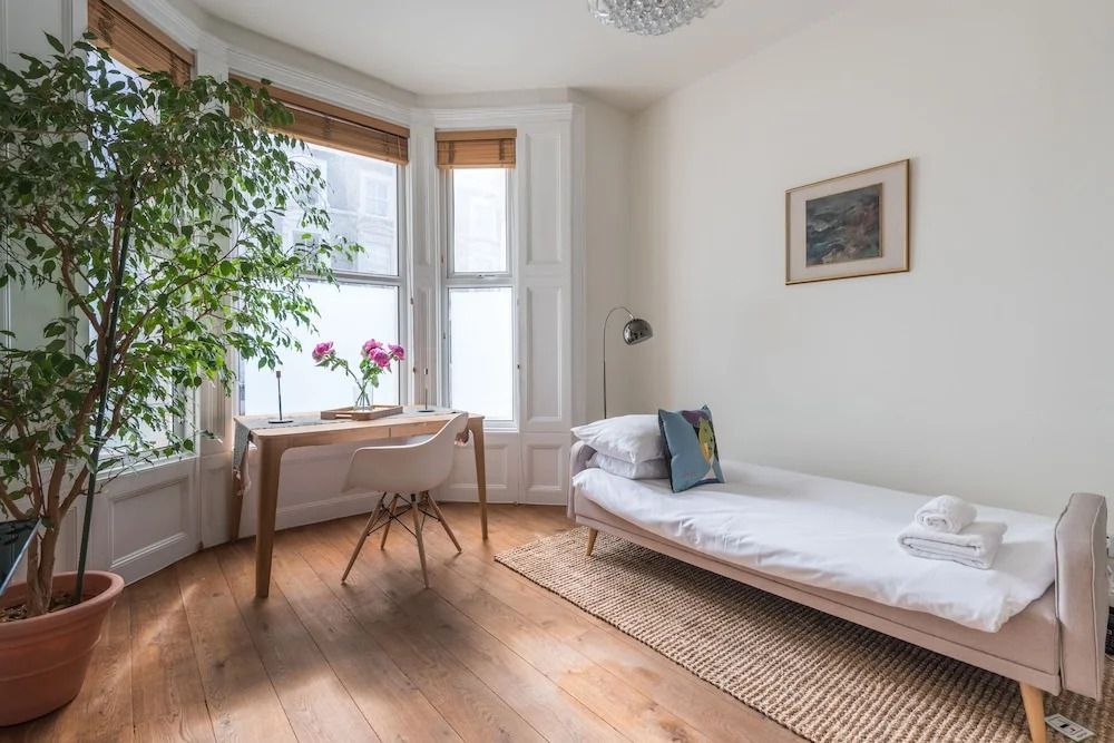 Charming Maida Vale Home by Little Venice