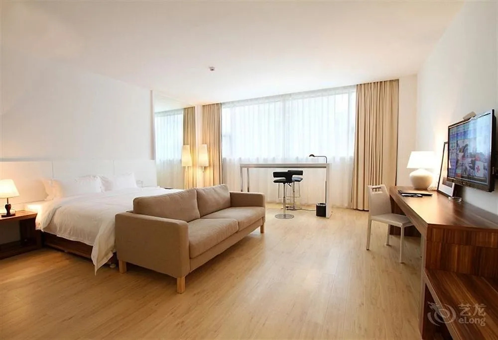 Cloud 1 Hotel Fuling