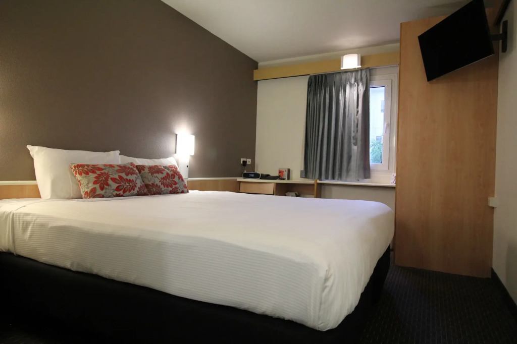 ibis Newcastle