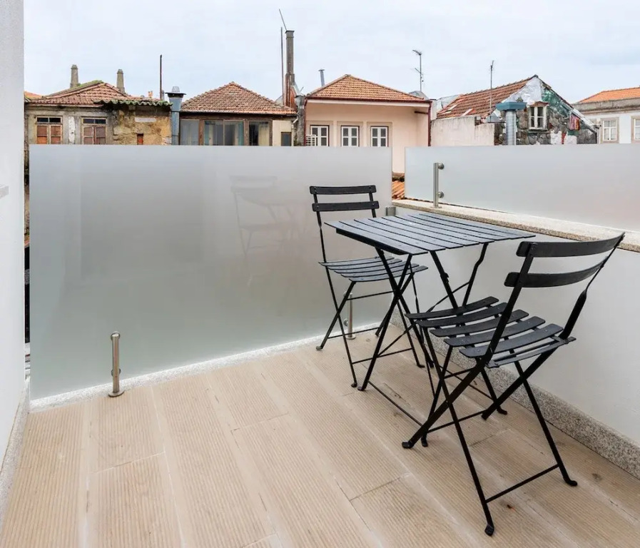 Carmo Residence Porto - S Francisco by Vacationy