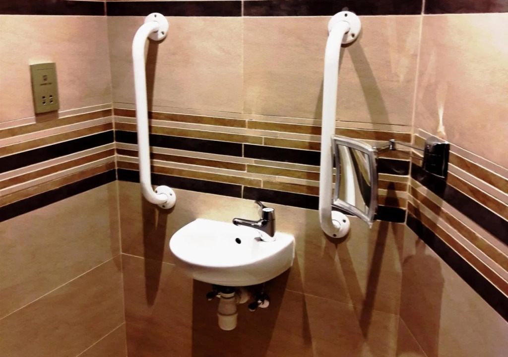 Coral Muscat Hotel & Apartment