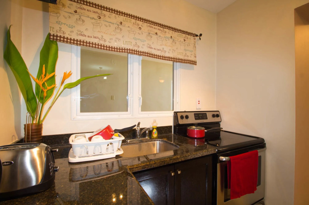 The Bailey's New Kingston Suites