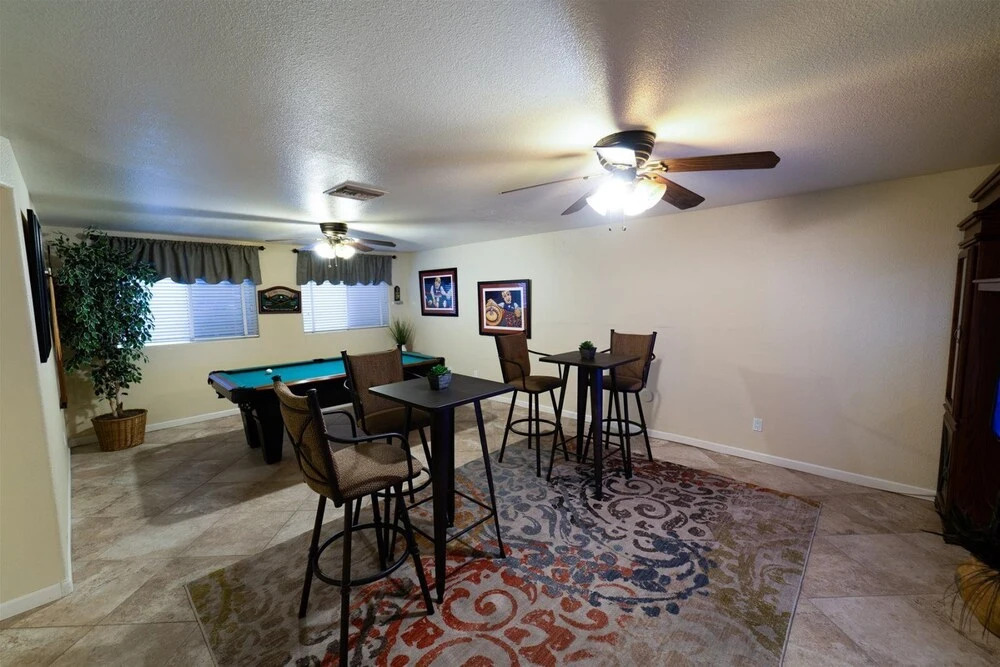 3245 Chandler
