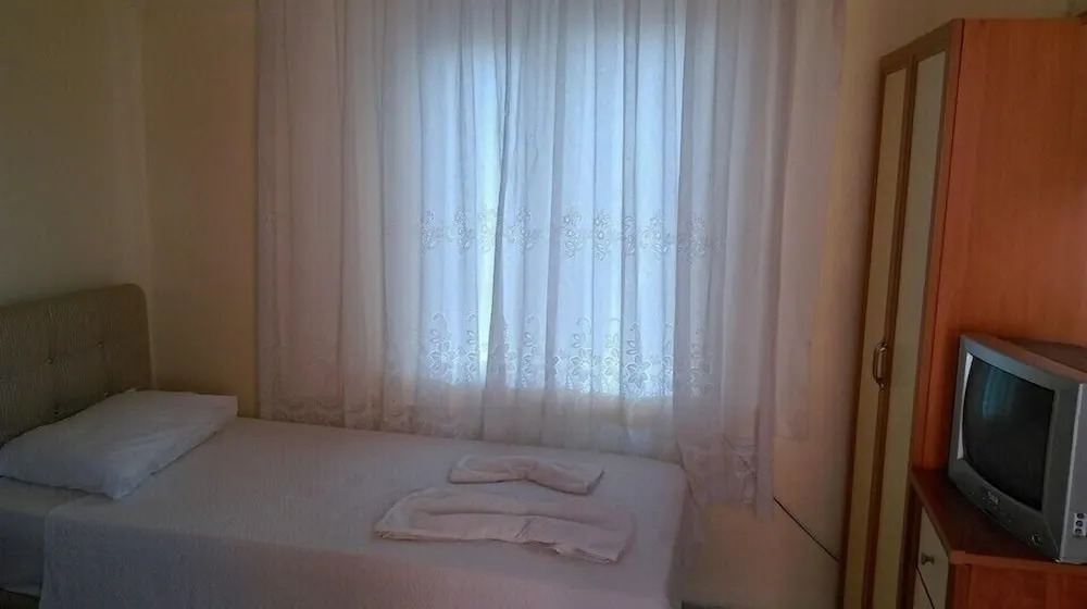 Anil Otel