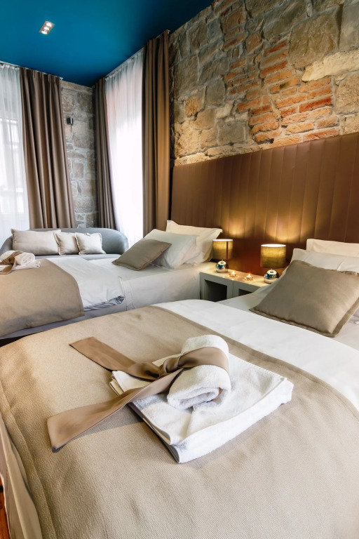 Riva Luxury Rooms