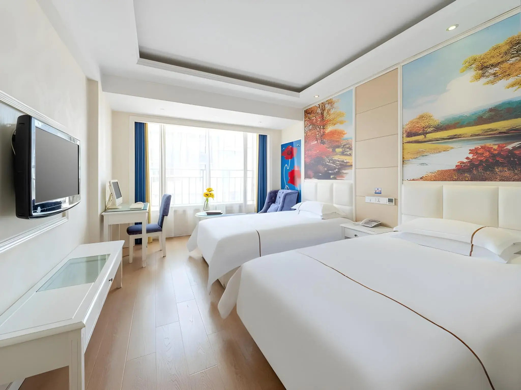 Lingshang Hotel