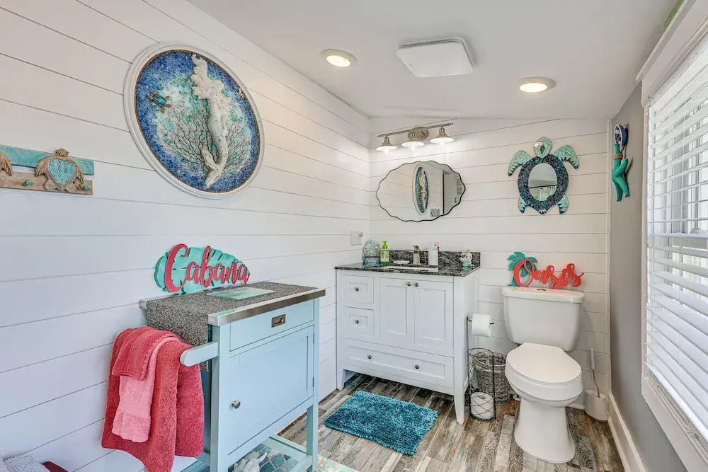 Ocean-view 'sea Gem' Bungalow: Steps to Beach!
