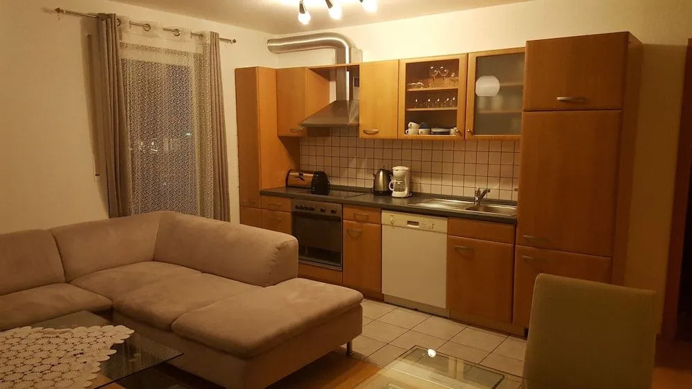 Outletcity Ferienwohnung Wohnung 1 - 2