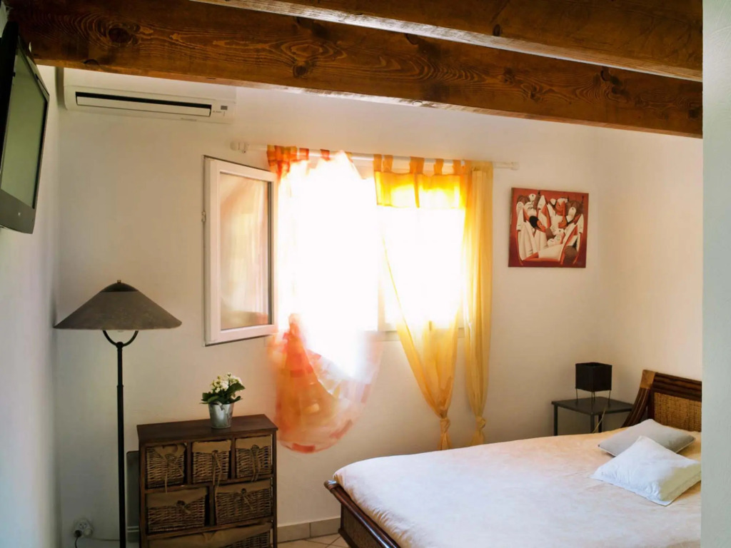 Holiday Home in Fréjus near Sea and Lake