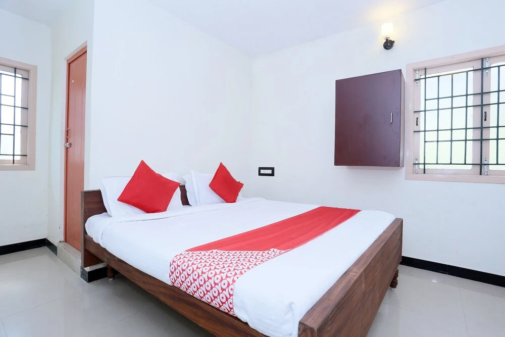 Anandha Residency By OYO Rooms