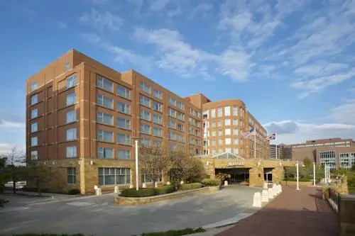 Holiday Inn at the Falls