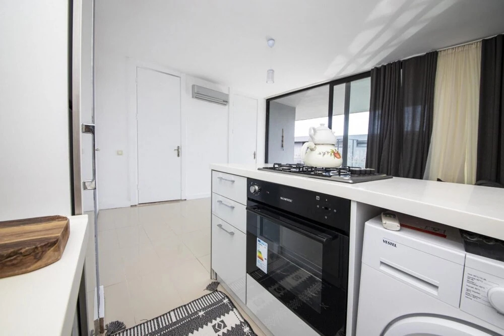 Comfy Villa With Shared Pool and Gym in Milas